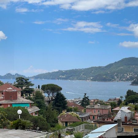 Val Di Sole 19-Iii Piano- Vista Mare- Vista Collina-Wifi 100Mg-Aria Condizionata In Tutte Le Stanze -L'Appartamento E' Stato Completamente Rinnovato Nel 2023 Rapallo Extérieur photo