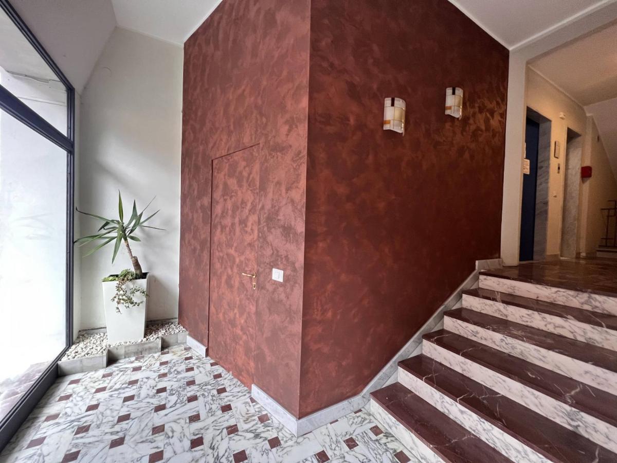 Val Di Sole 19-Iii Piano- Vista Mare- Vista Collina-Wifi 100Mg-Aria Condizionata In Tutte Le Stanze -L'Appartamento E' Stato Completamente Rinnovato Nel 2023 Rapallo Extérieur photo