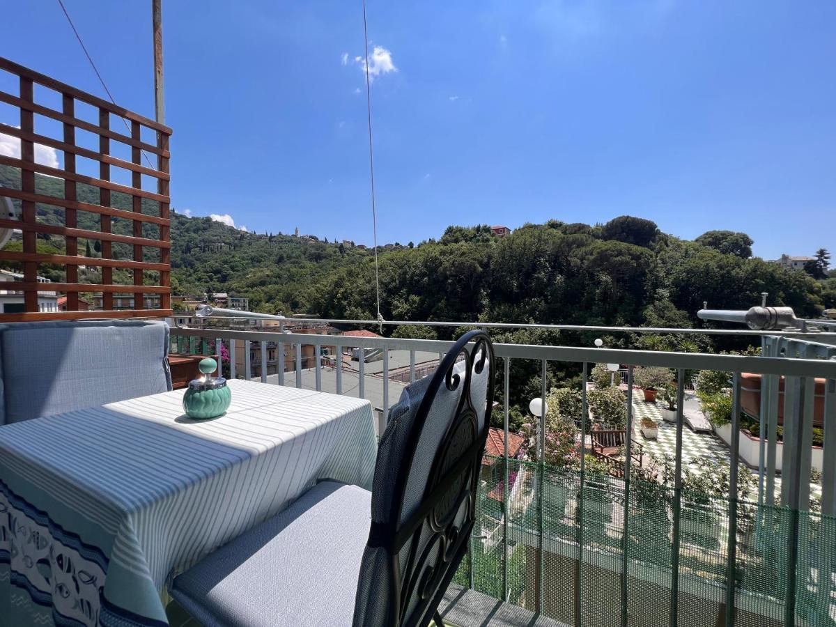Val Di Sole 19-Iii Piano- Vista Mare- Vista Collina-Wifi 100Mg-Aria Condizionata In Tutte Le Stanze -L'Appartamento E' Stato Completamente Rinnovato Nel 2023 Rapallo Extérieur photo
