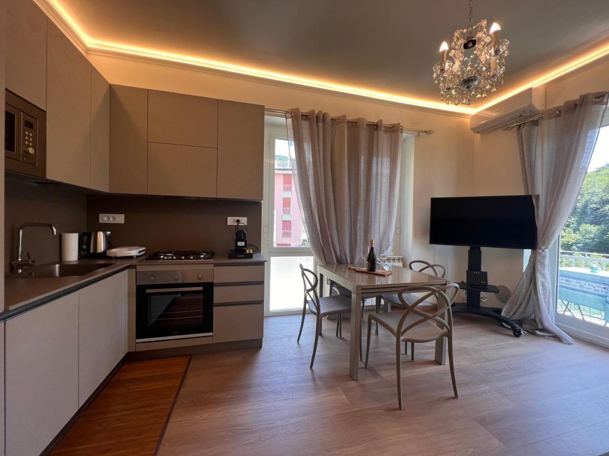 Val Di Sole 19-Iii Piano- Vista Mare- Vista Collina-Wifi 100Mg-Aria Condizionata In Tutte Le Stanze -L'Appartamento E' Stato Completamente Rinnovato Nel 2023 Rapallo Extérieur photo